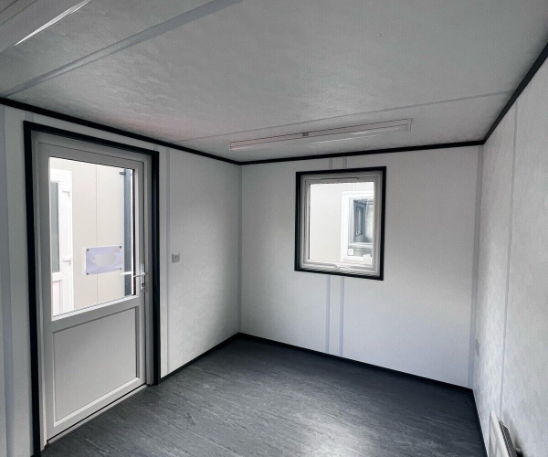 Brand new 32ft site welfare office 